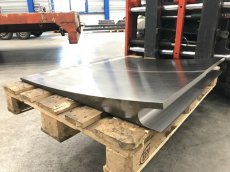 Gefreesd uit massieve plaat
